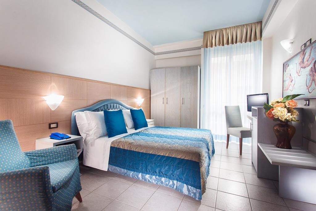 Hotel Imperiale Milano Marittima Luaran gambar